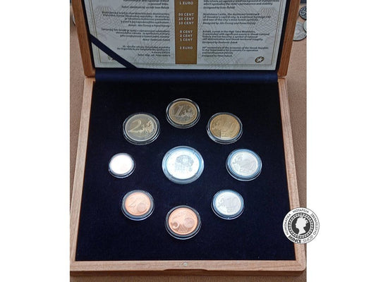 Sady € mincí - Euro mince - 2020 - 20.výročie vstupu do OECD / Proof - drevená kazeta